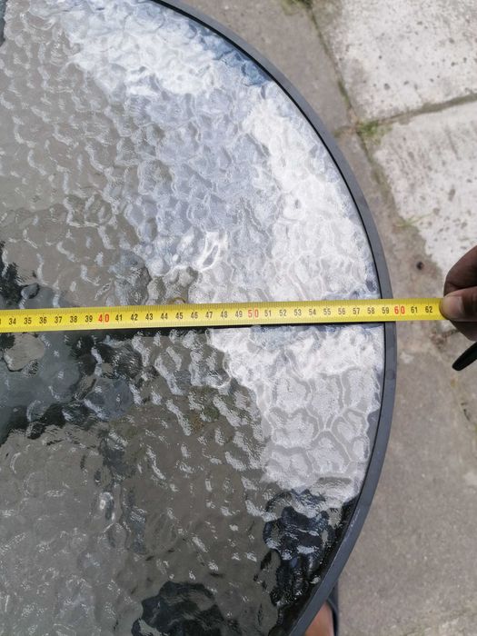Stolik ogrodowy okrągły o średnicy 60cm,wysokość 70cm.