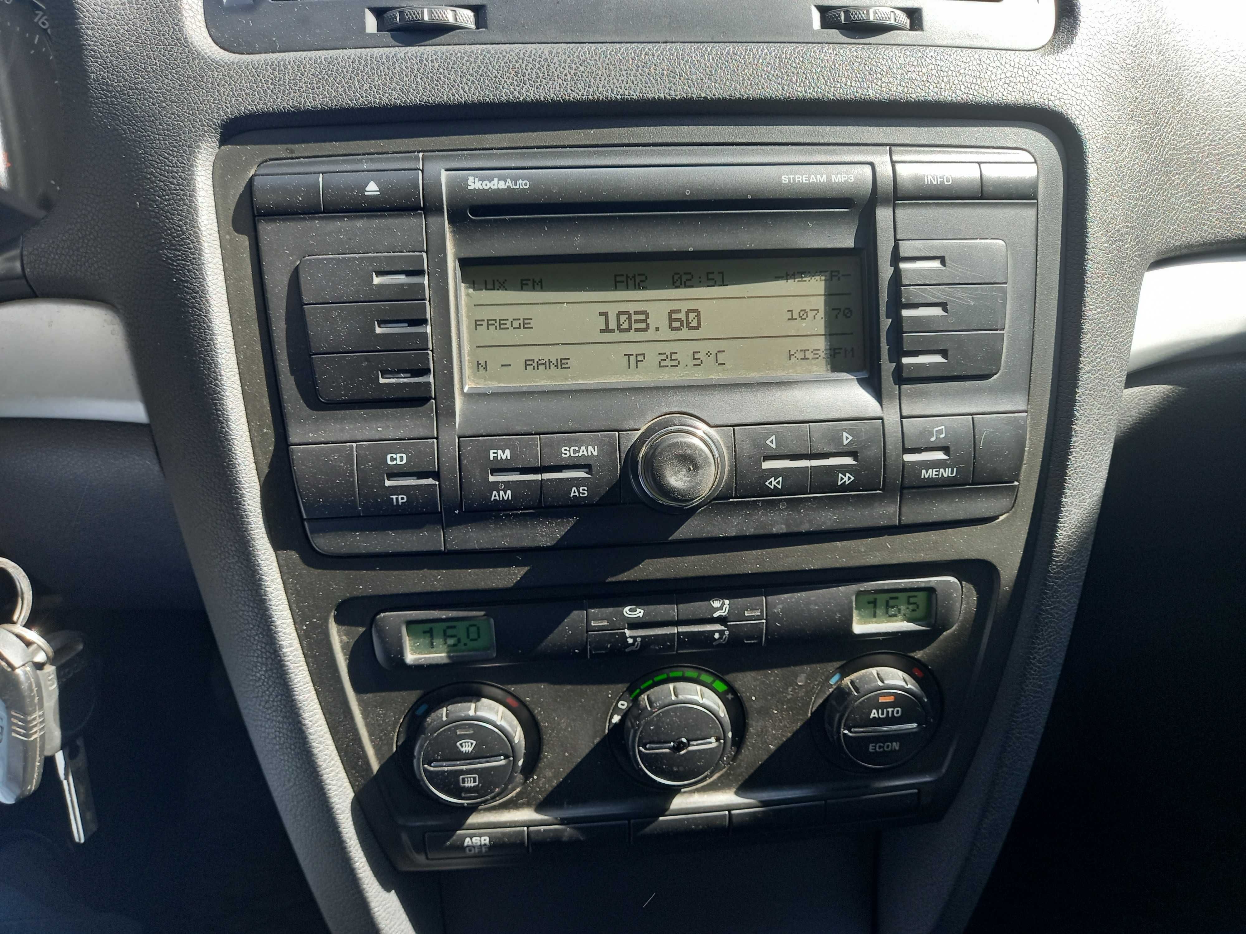 Шкода А5 2008 1.6 MPI Газ/Бензин