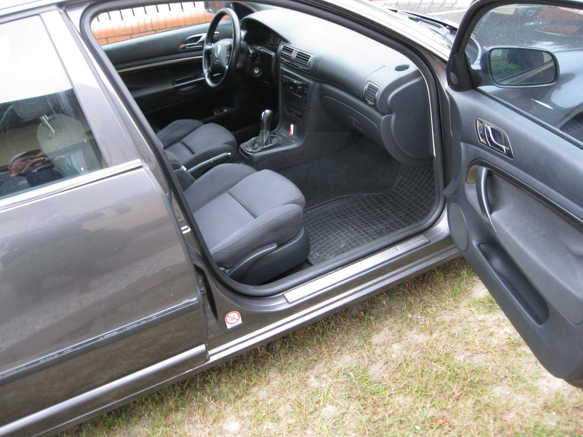 Sprzedam Prywatnie Skoda Superb  1.8T B+LPG BDB wyp. SUPER  wyg.. auto