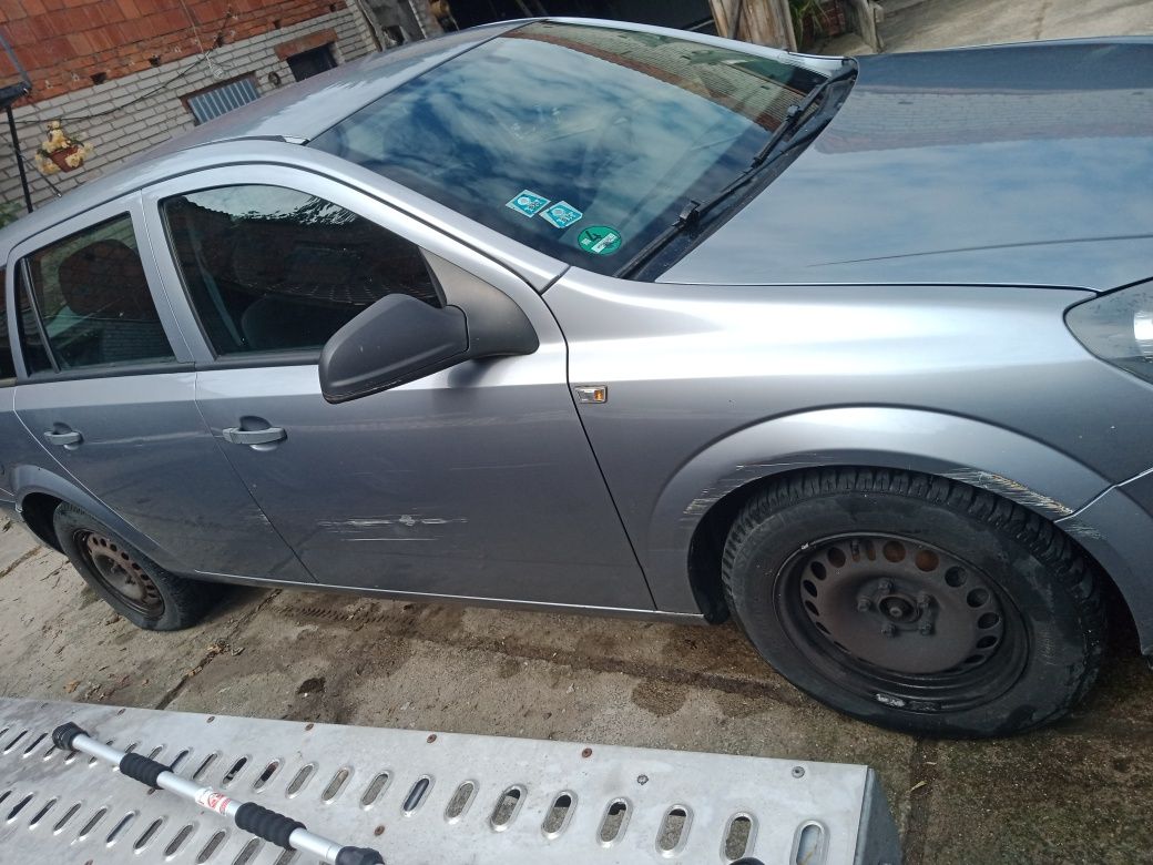 Sprzedam opel astra 1.7cdti 110 km