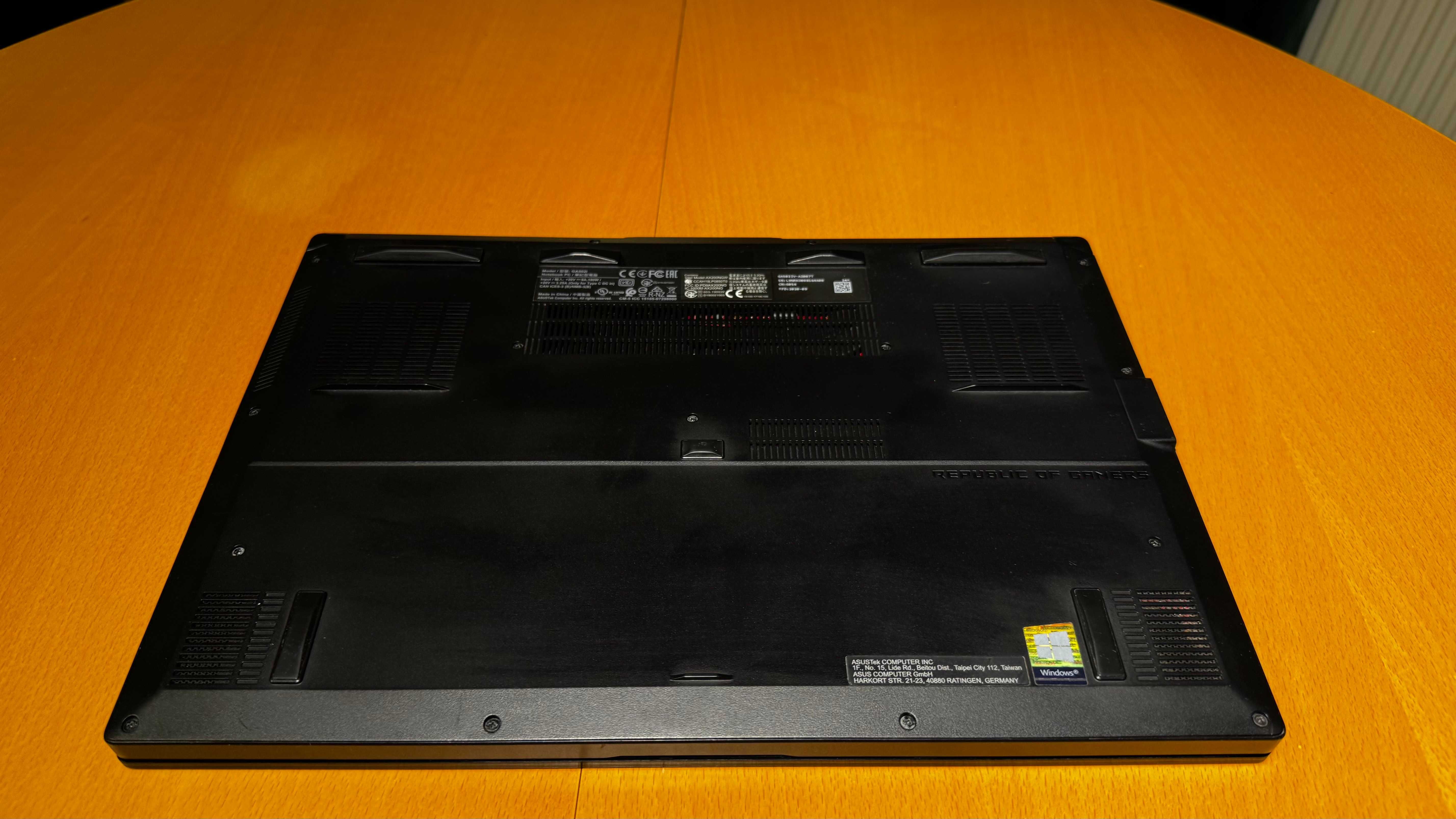 Laptop Gamingowy ASUS ROG Zephyrus G15 R7 RTX Stan Idealny