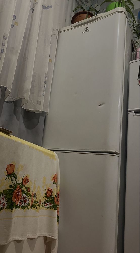 Холодильник на запчастини САМОВИНОС