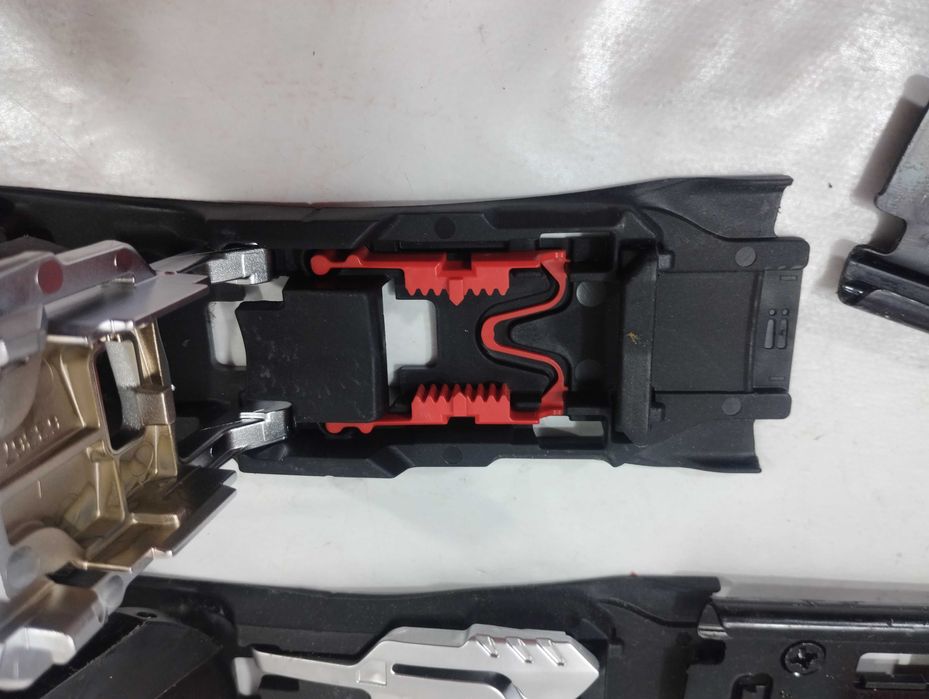 wiązanie wiązania narciarskie Salomon SP 12 Titanium nowe