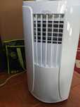 Ar condicionado portátil DAITSU APD-12 HK2 (12000 BTU) com aquecimento