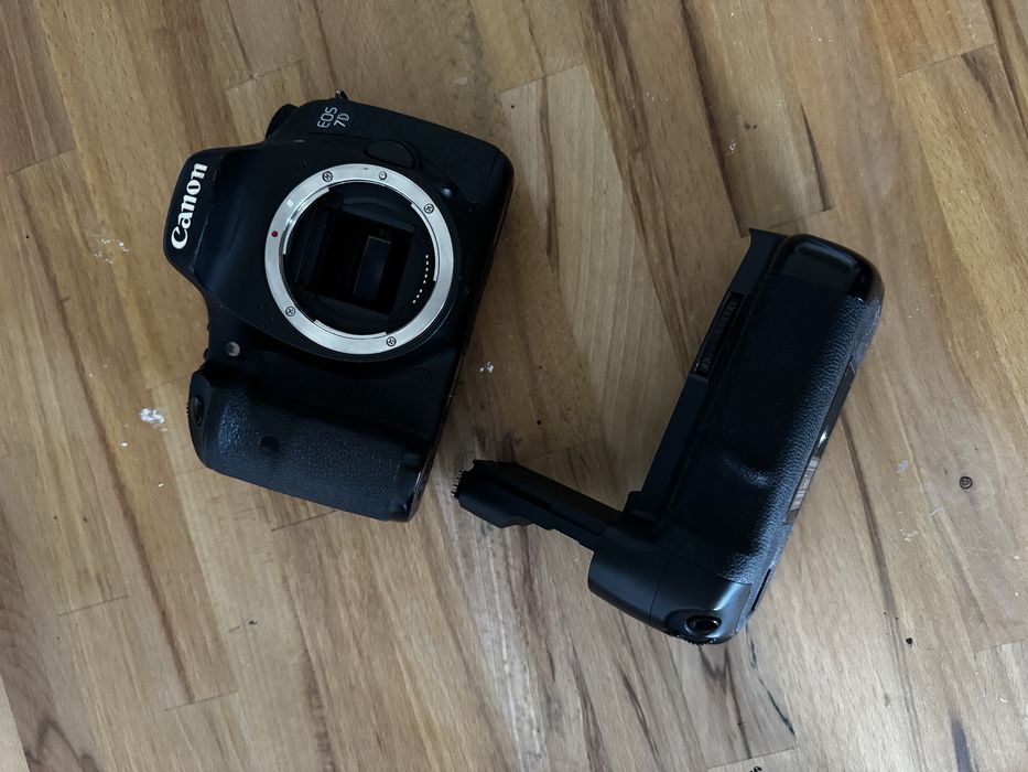 Canon 7d + grip - uszkodzony