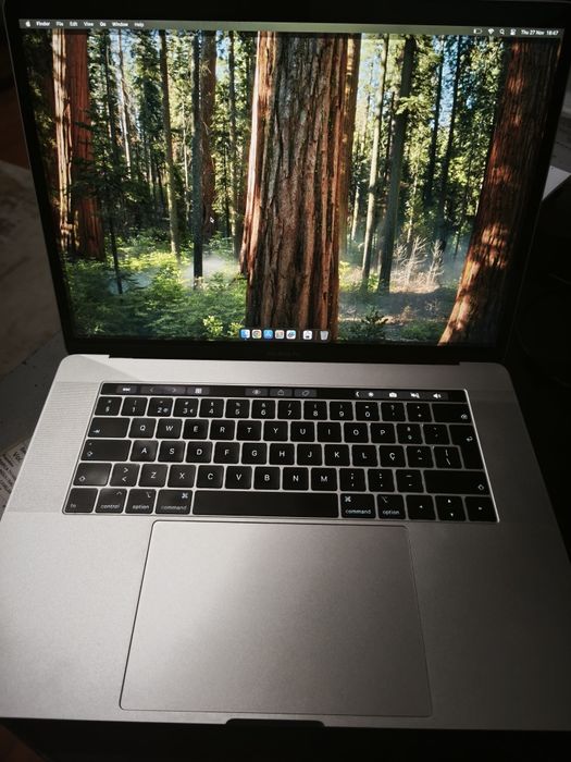 MacBook Pro 15 I7 16GB