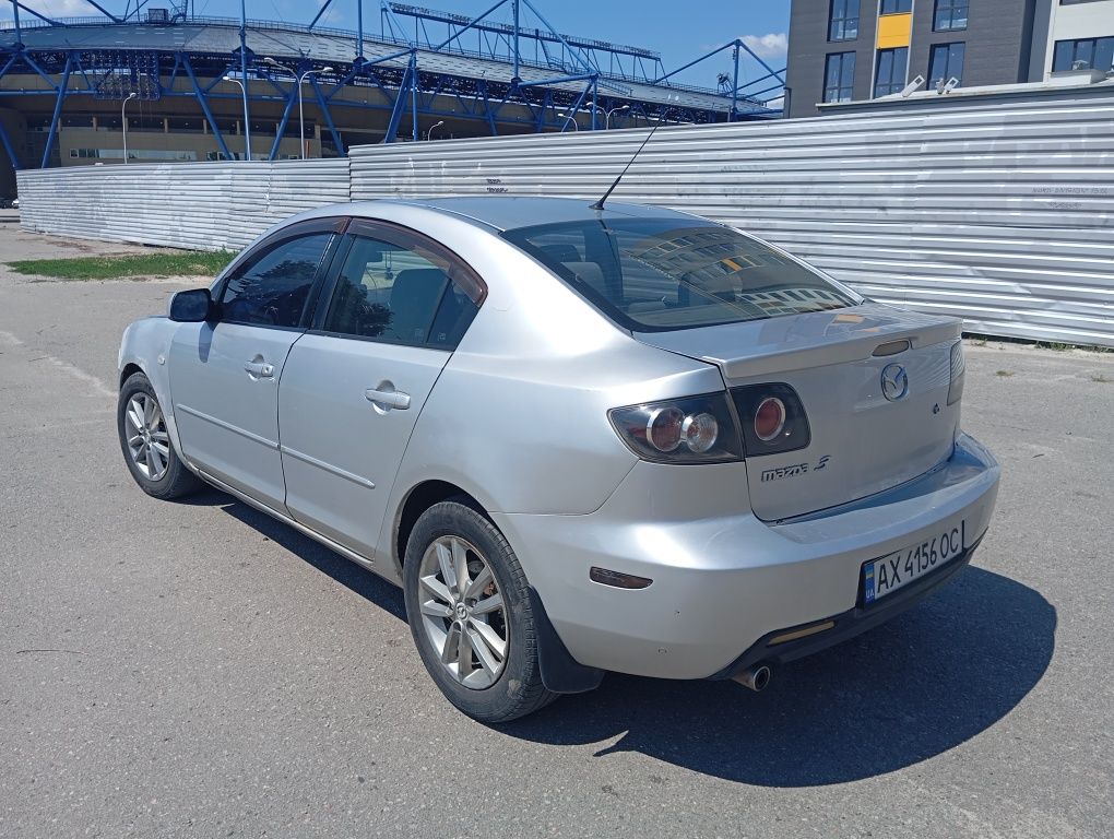 Продам Мазда 3 СРОЧНО