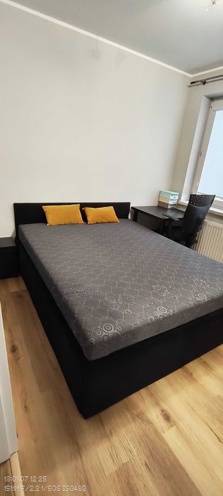 Łóżko czarne 160x200cm w idealnym stanie z materacem BRAGA MULTIPOCKET