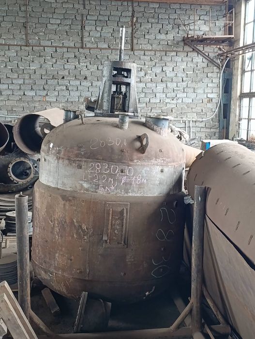 Нержавіючий реактор-5м3 (350тис)