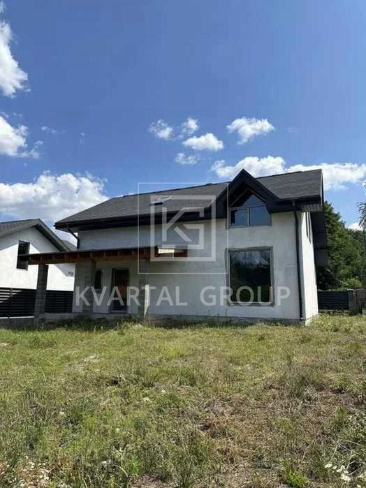 Просторий будинок 165 м² у Гореничах. Асфальт, ліс поруч. 6 соток.