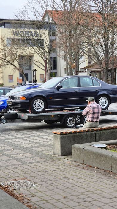 BMW Seria 5 528i Jeden właściciel orginalny Lakier Bezwypadkowa Sprowadzona