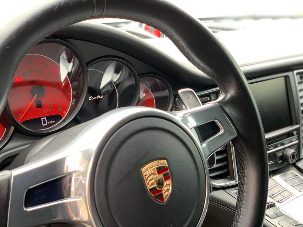 Porsche Panamera turbo