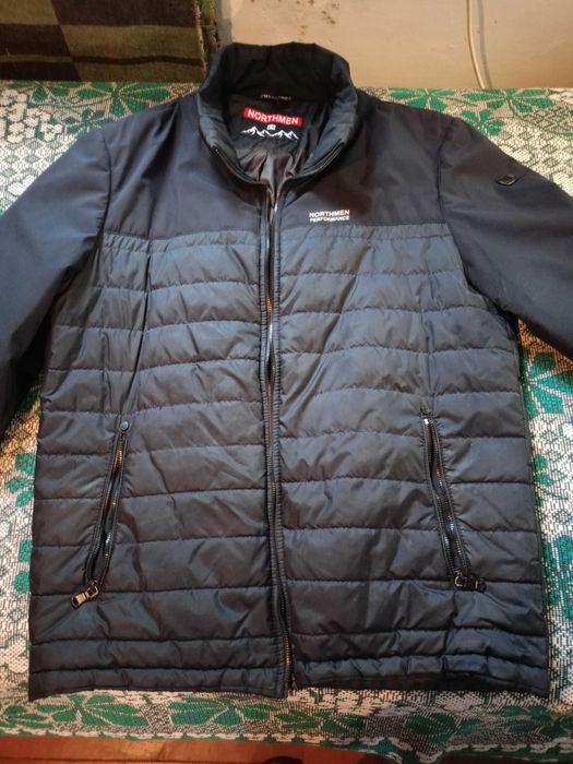 Чоловічий одяг, куртка