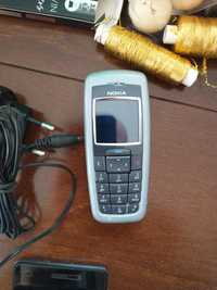 Stary telefon Nokia 2600