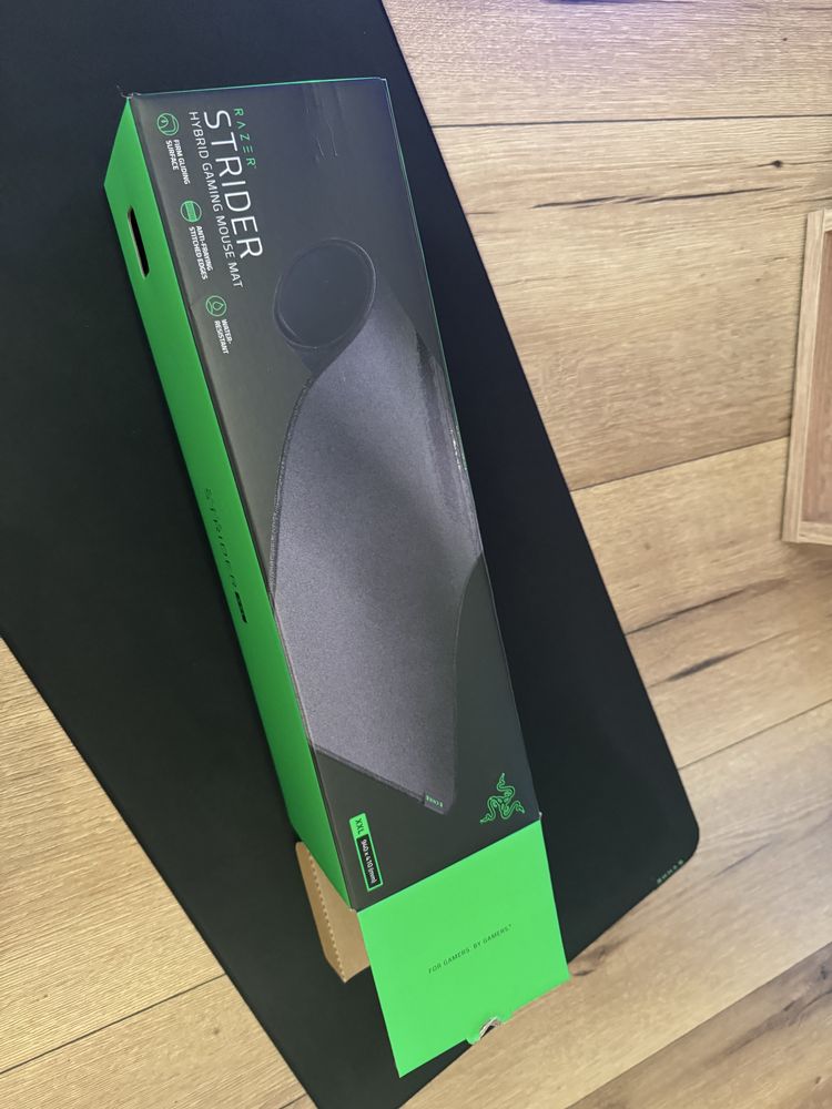 Razer Strider XXL podkładka