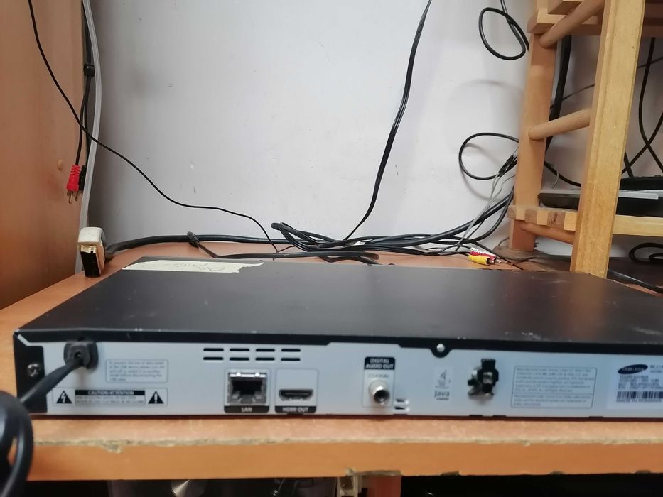 Odtwarzacz BluRay Samsung BD-E5300 pilot