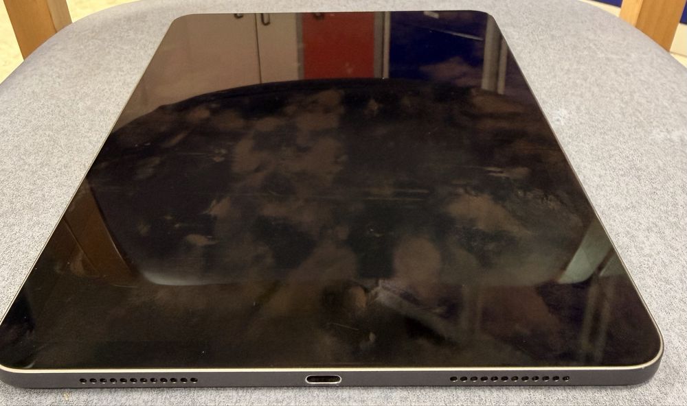 Apple iPad Air 4a geração 64GB