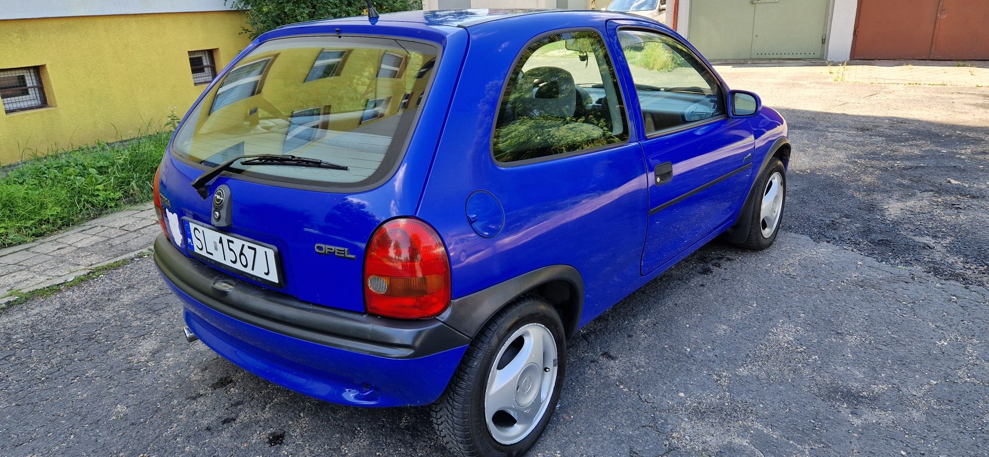 Opel corsa-b 1,4 automat rodzynek super stan
