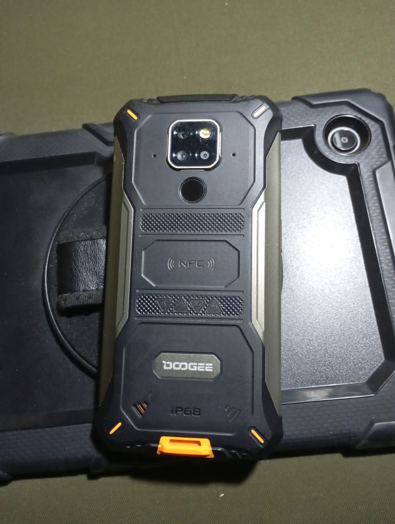 Doogee S68 Pro в дуже гарному стані