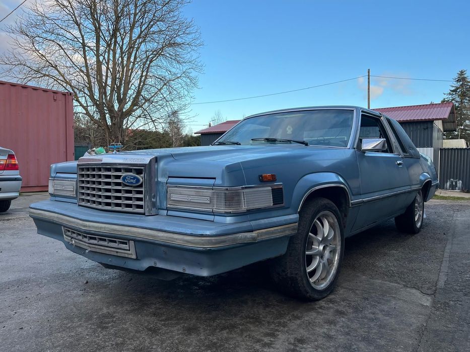 Ford Thunderbird Ford Thunderbird 1980 • 4.2 V8