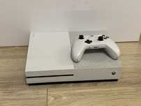 Xbox one s 500gb + pad