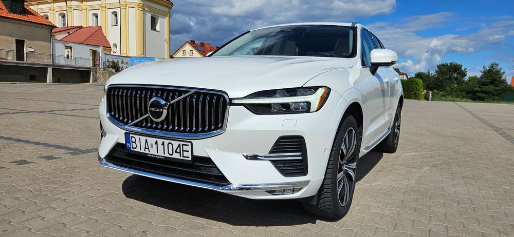 Volvo XC 60 Volvo XC 60 B5 AWD Plus Bright 2023 NIELAKIEROWANY żaden element