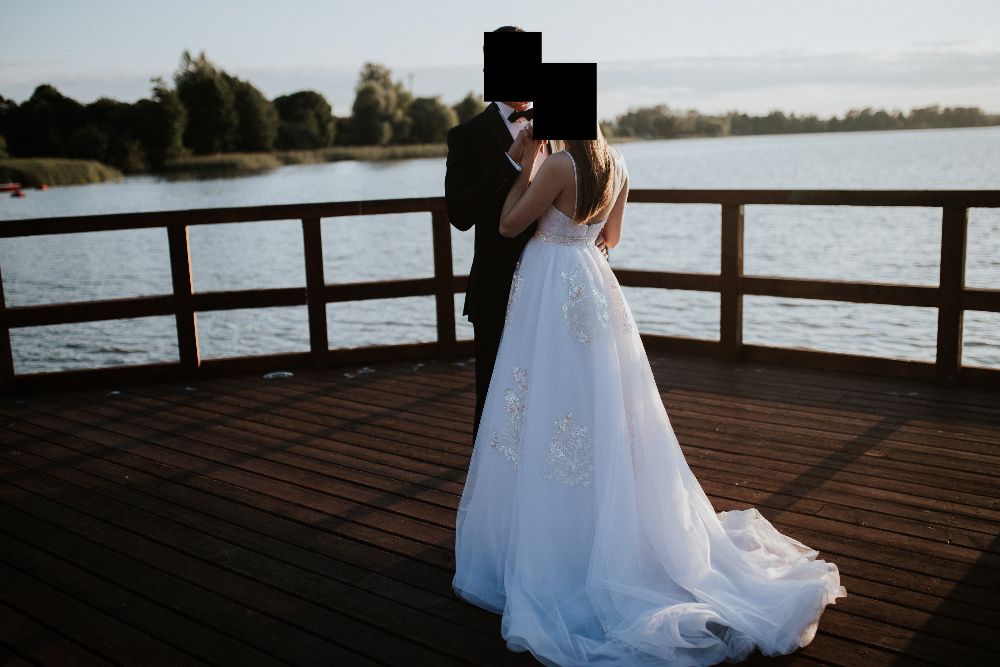 Suknia ślubna biała r. 34 170cm z gorsetem