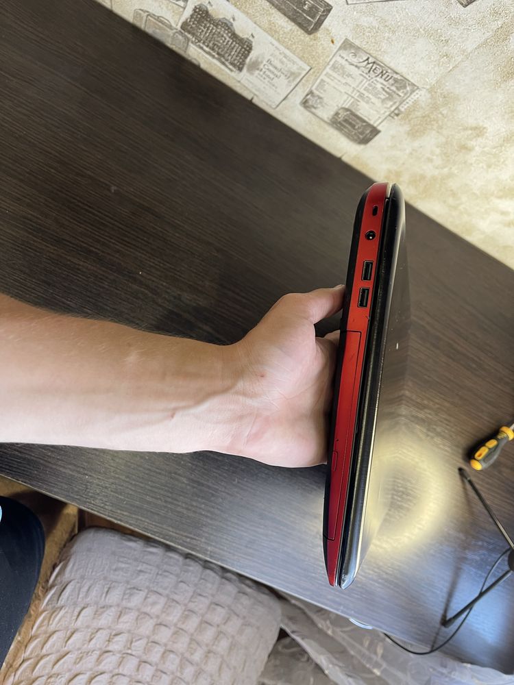 Игровой Toshiba qosmio X70 R9 = GTX 950