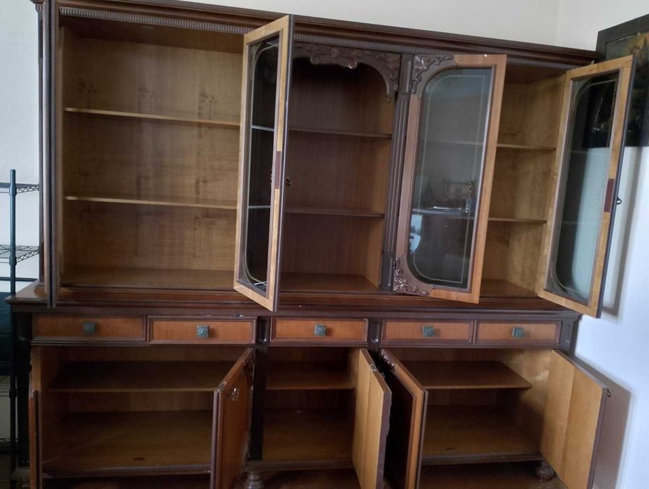 Сервант (італійський)