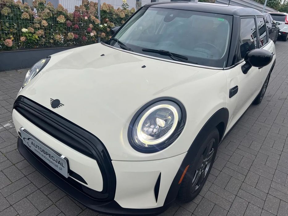 MINI Cooper 1.5 136 KM. Automat LED Panoramadach NAVI Asystent znaków