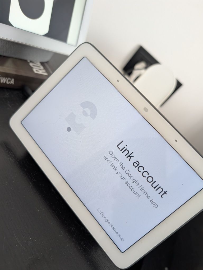 Google nest home hub szary