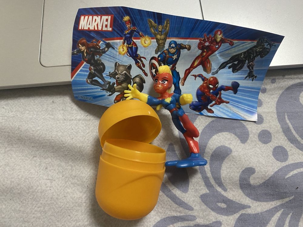 Кіндер сюрприз Марвел Kinder surprise Marvel