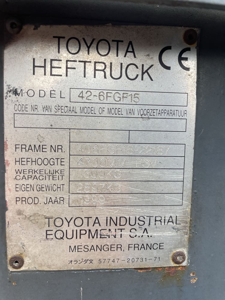 Wózek widłowy Toyota 6FGF15** FGF16** FGF20** Triplex** ZOBACZ**