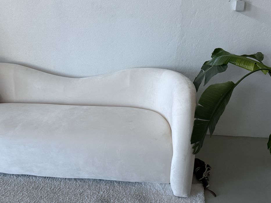 Sofá em veludo - 3 lugares