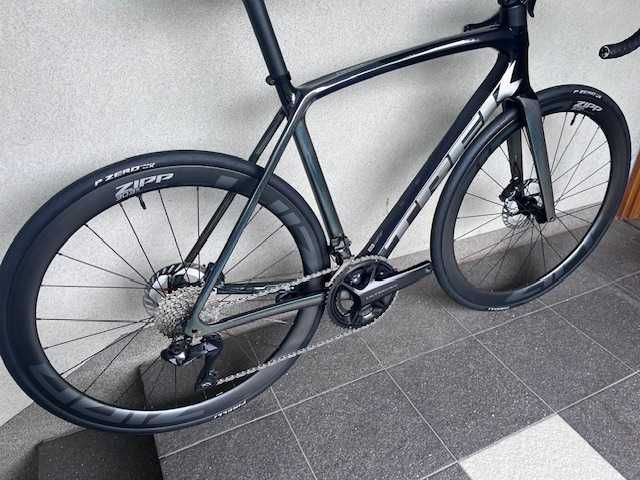 Trek Emonda SLR r56 Ultegra 12s black inc -rama z gwarancją TREK