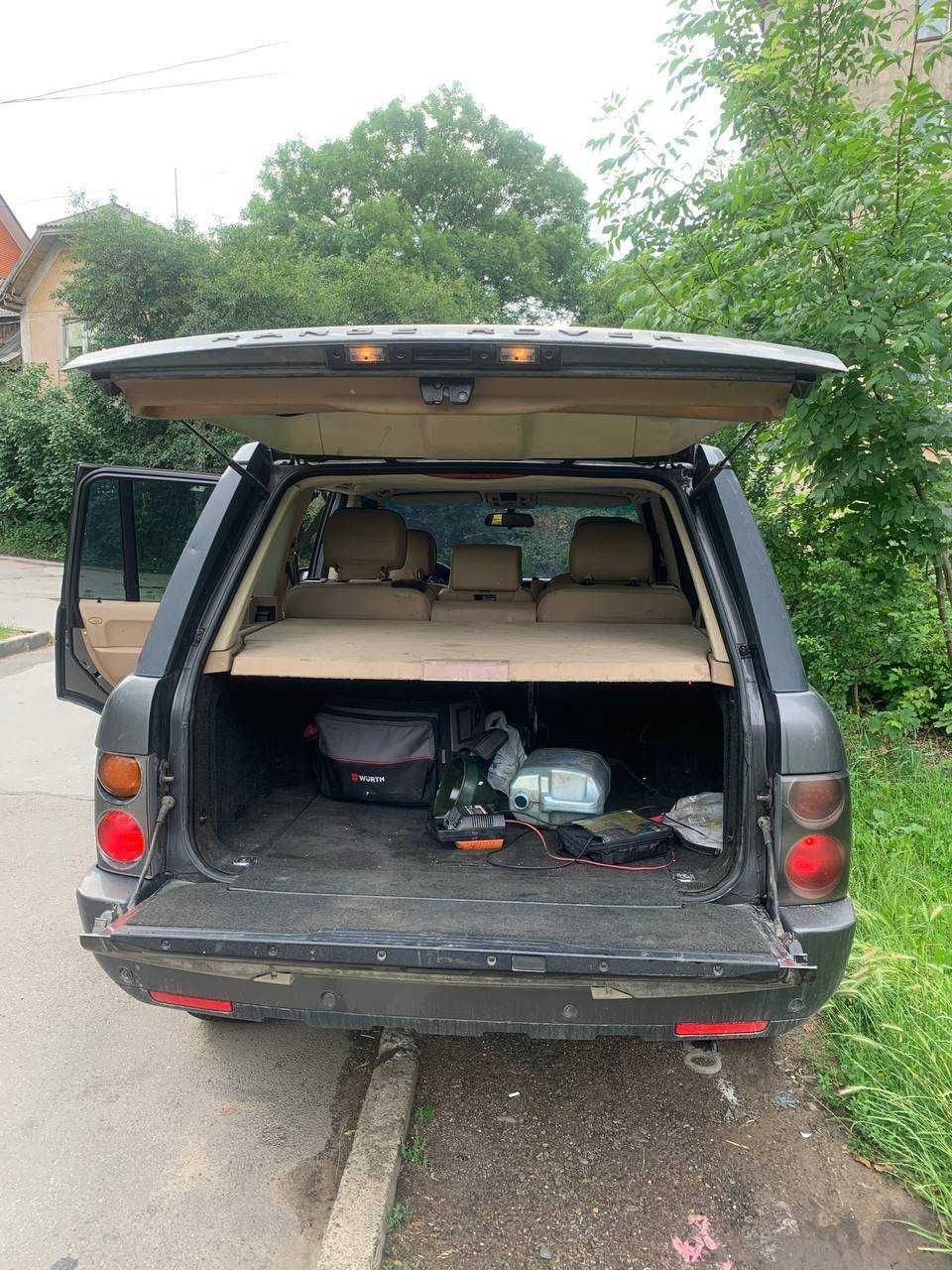 Продам Land Rover Range Rover 2004