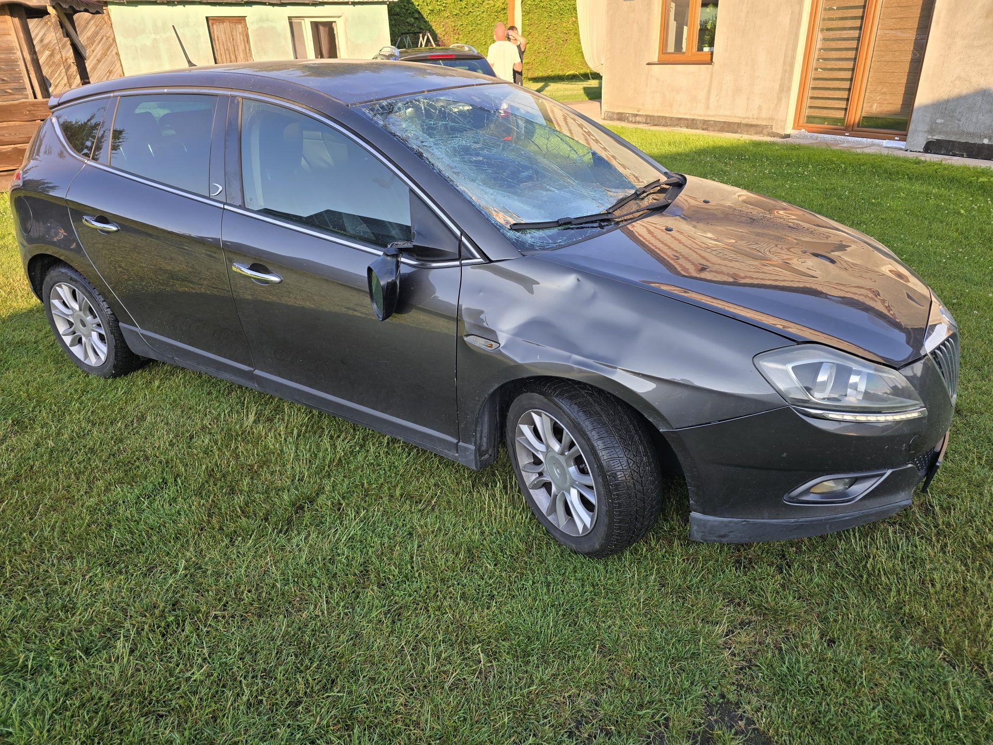 Lancia delta 3 2.0jtd uszkodzona