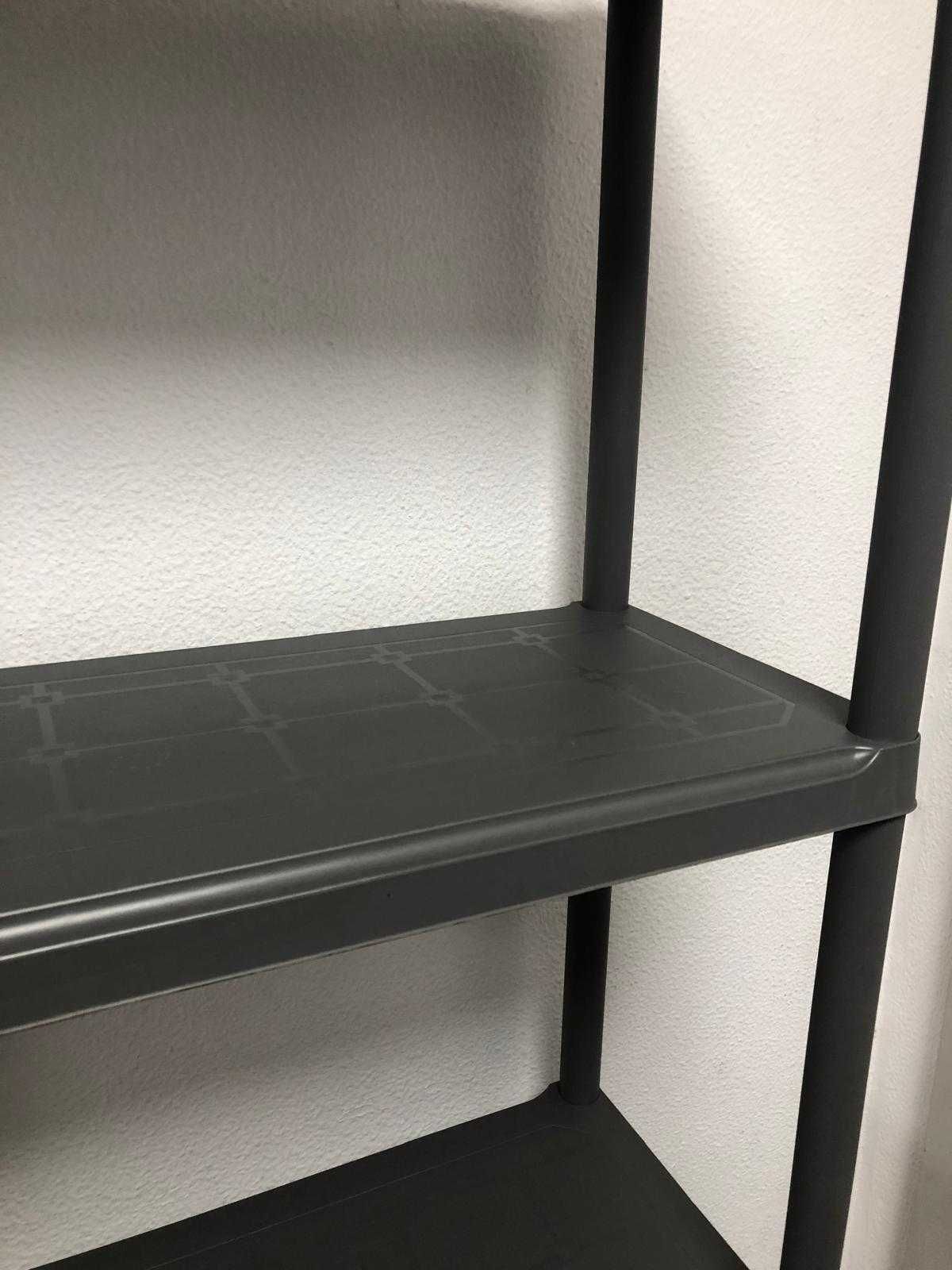 Estante de excelente qualidade para interior/exterior sem parafusos!