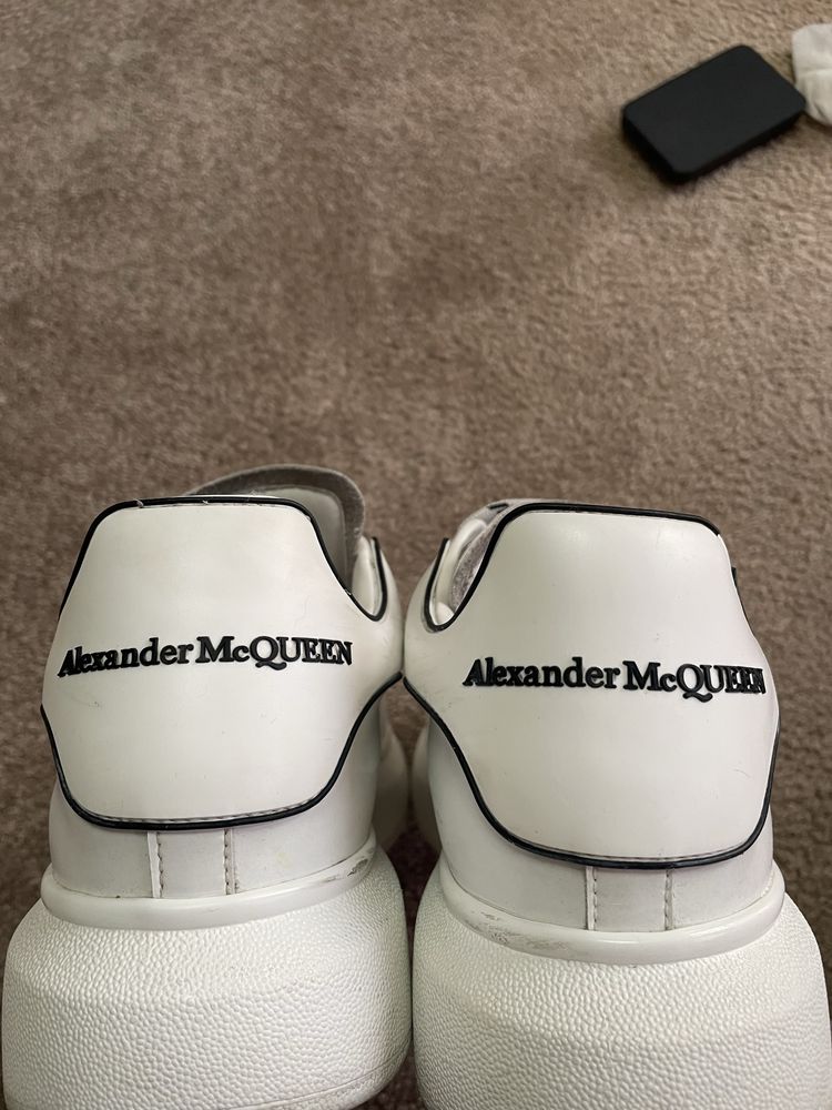 Sapatilha Alexander McQueen