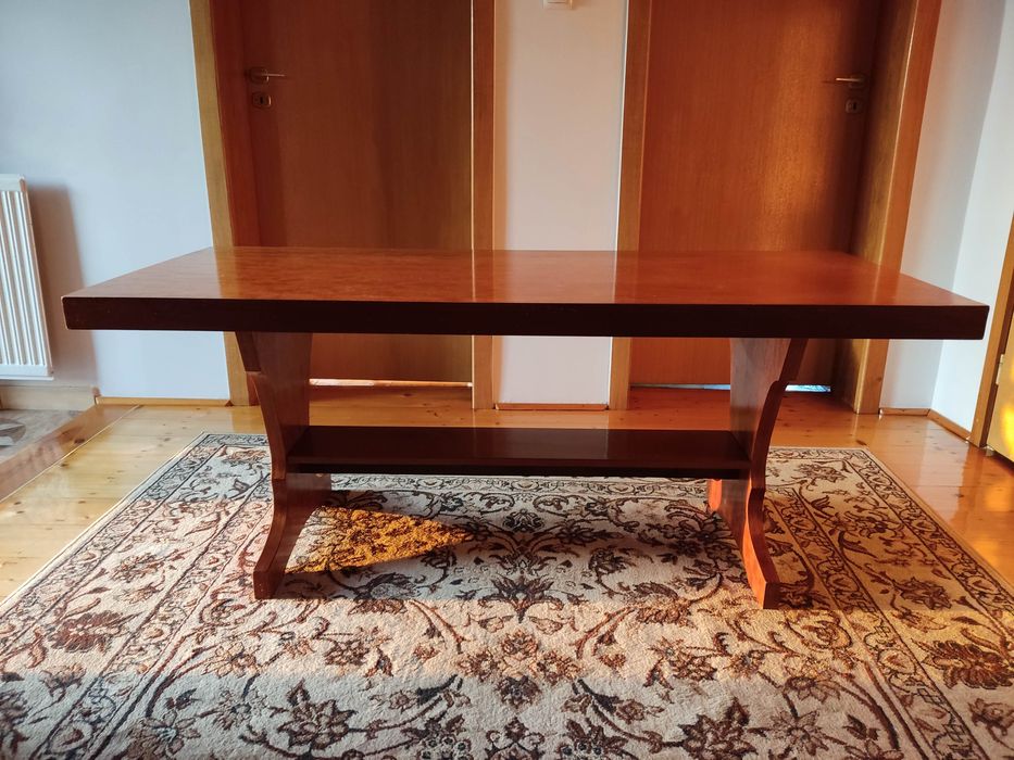 Stół drewniany 150x63x62 z szybą