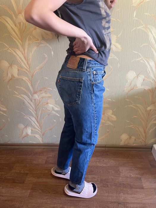 Джинси levis