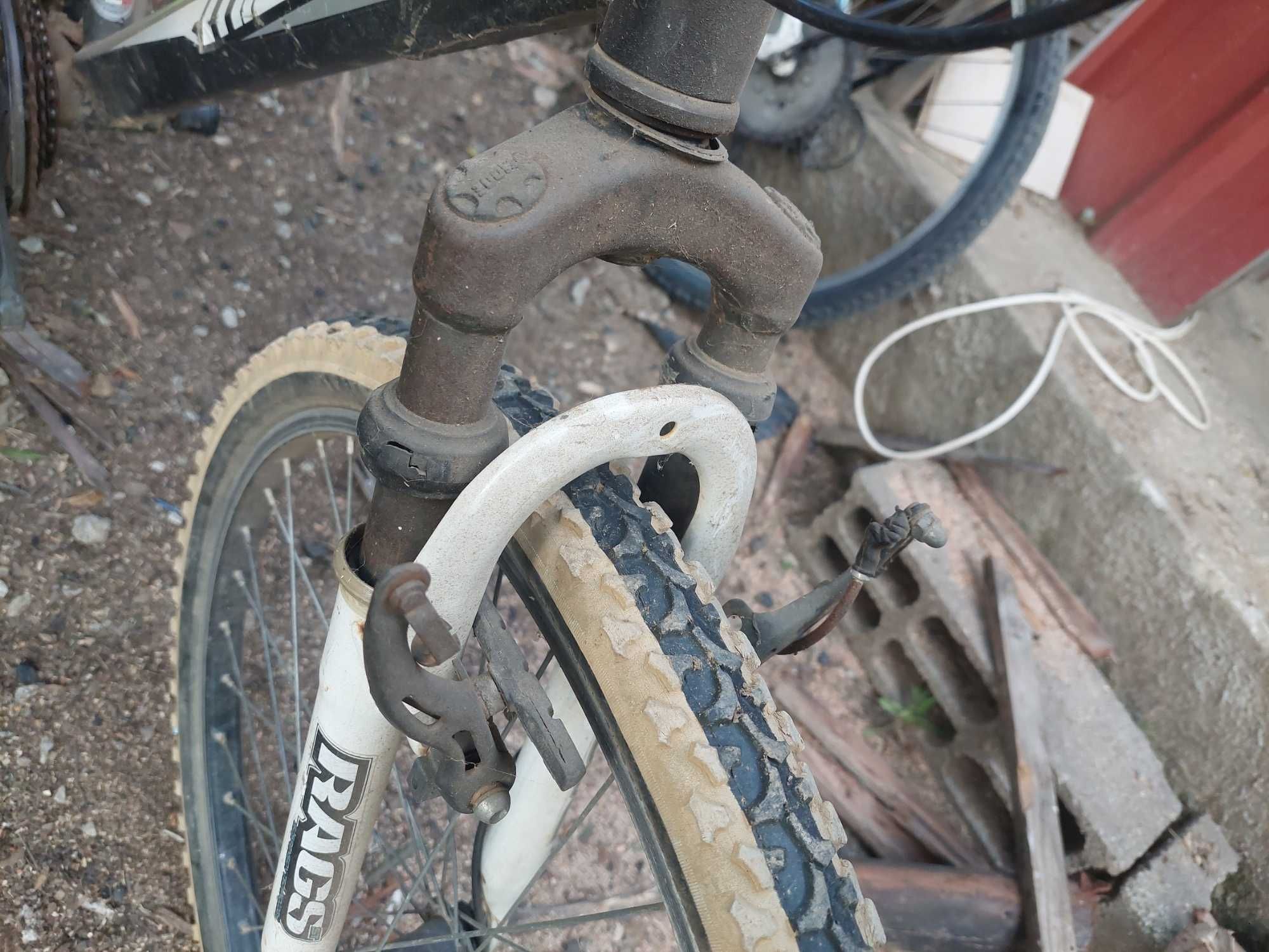 bicicleta usada, falta alavanca de freio esquerdo