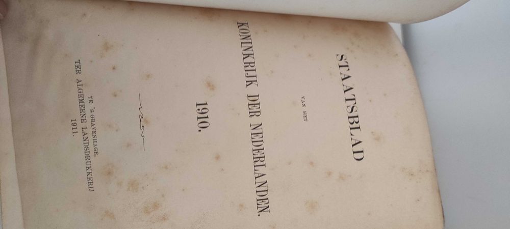 Старинная книга. Свод всех законов королевства Нидерланды 1910 год.