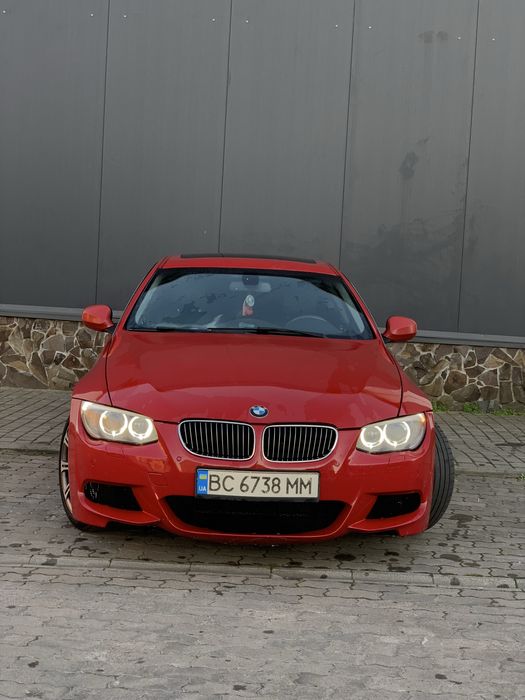 BMW E92 coupe 328i 2012