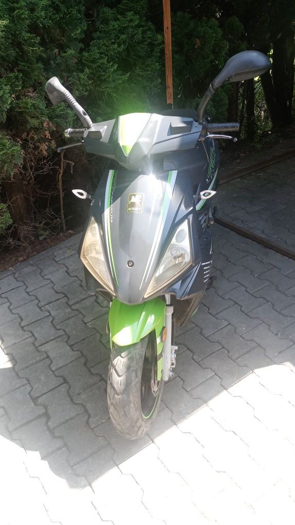 Romet Motors 757 pojemność 50 cm 4T