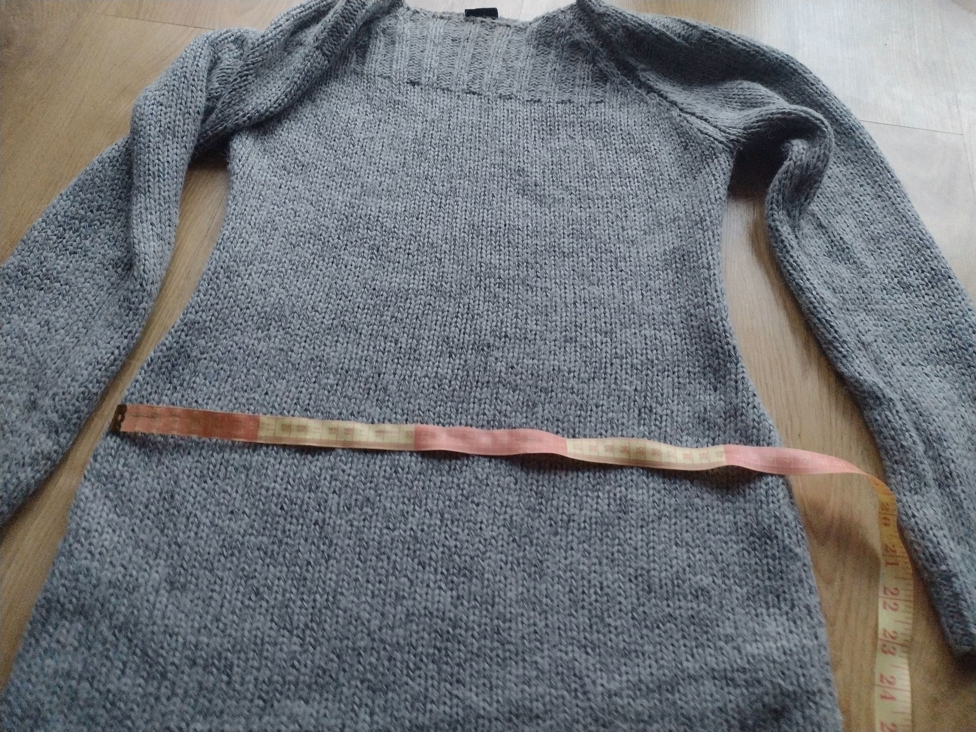 Sweter damski, dlugi