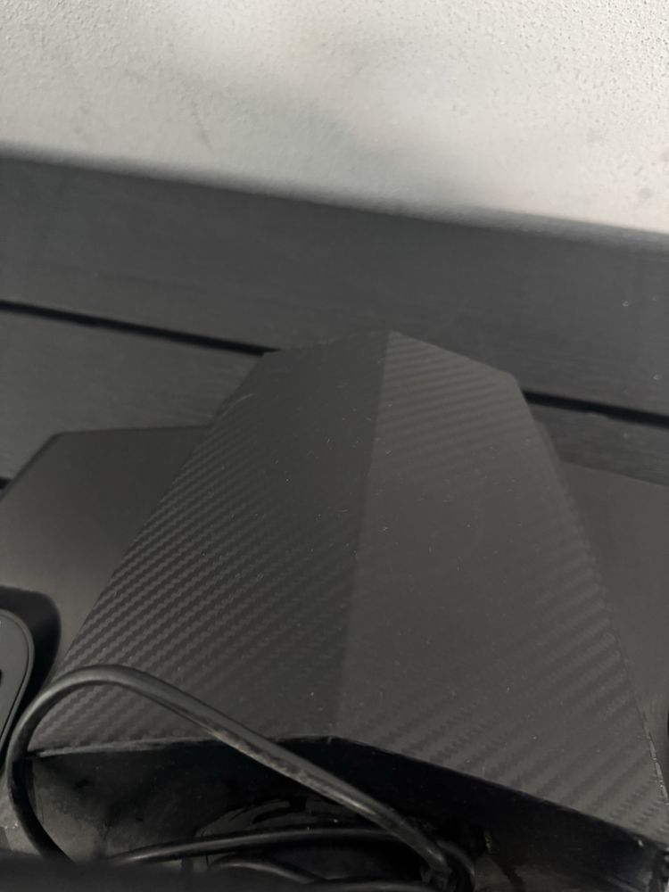 Volante PS4/PS3 com pedais