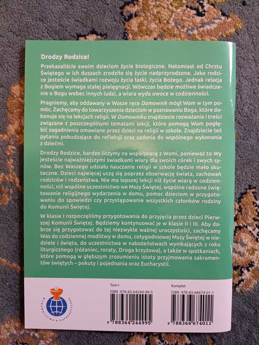 Podręcznik do religii dla klasy 2 część 1 i 2 + domownik