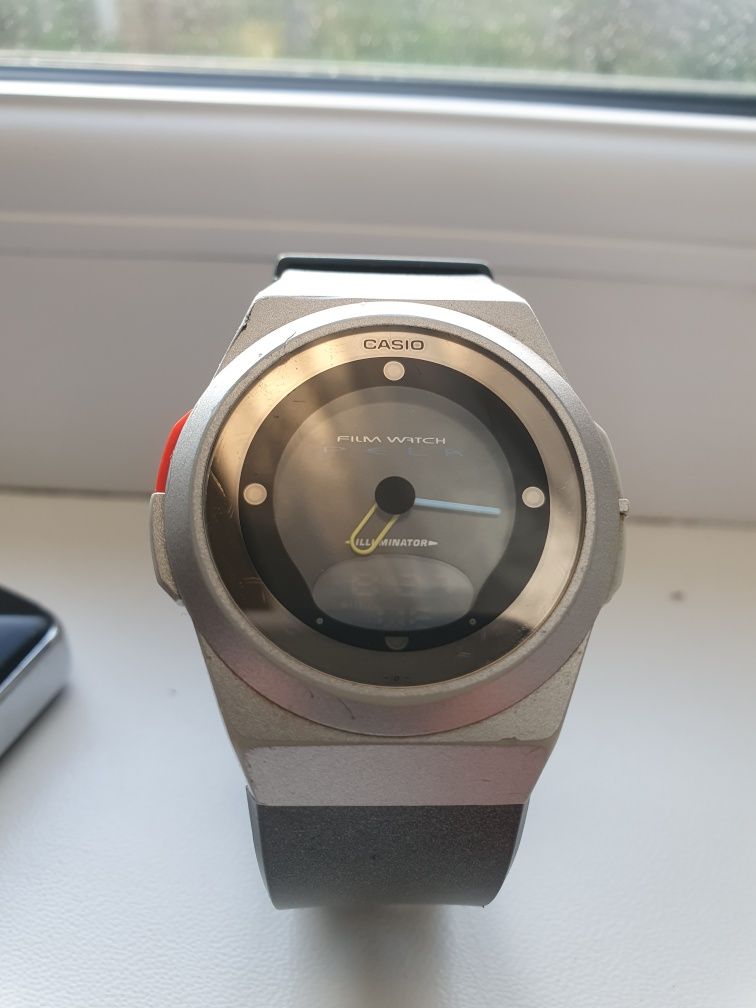 Вінтажний годинник Casio. В колекцію.