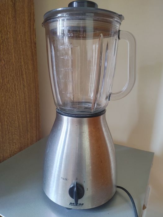 Стационарный блендер MPM со стеклянной чашей на 1750 мл 400 Вт